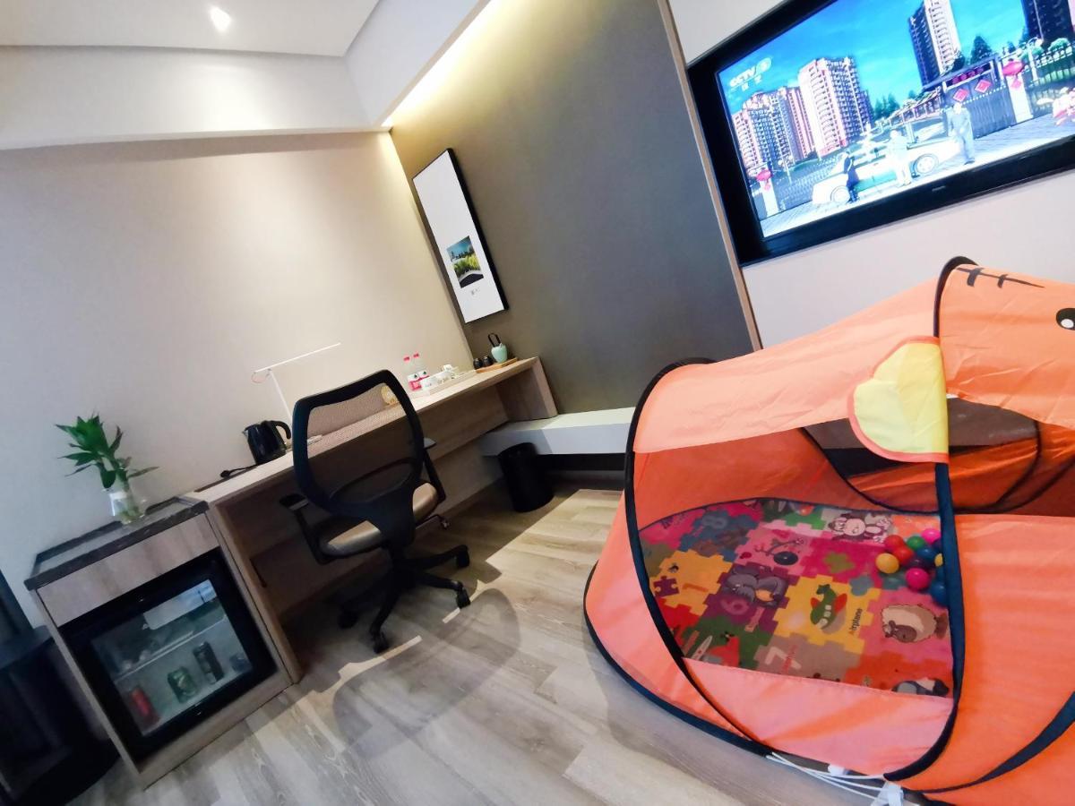 เอทัวร์ โฮเต็ล หลางฟ่าง สีฉางโร้ด Hotel Langfang ภายนอก รูปภาพ